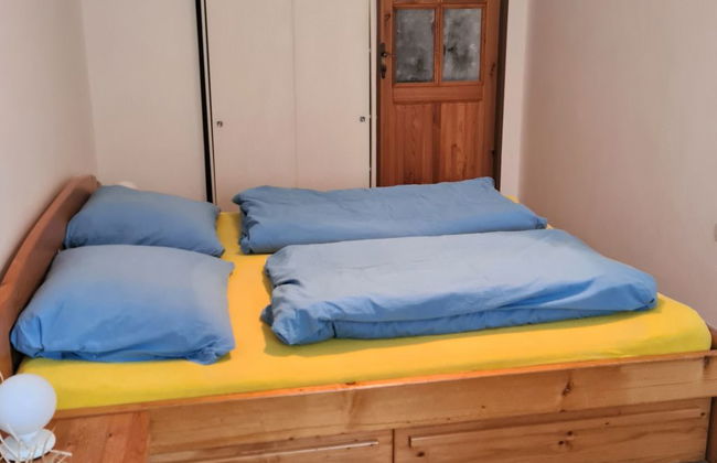 Casa de 2 quartos em Nebahovy com jardim e terraço - Foto 18