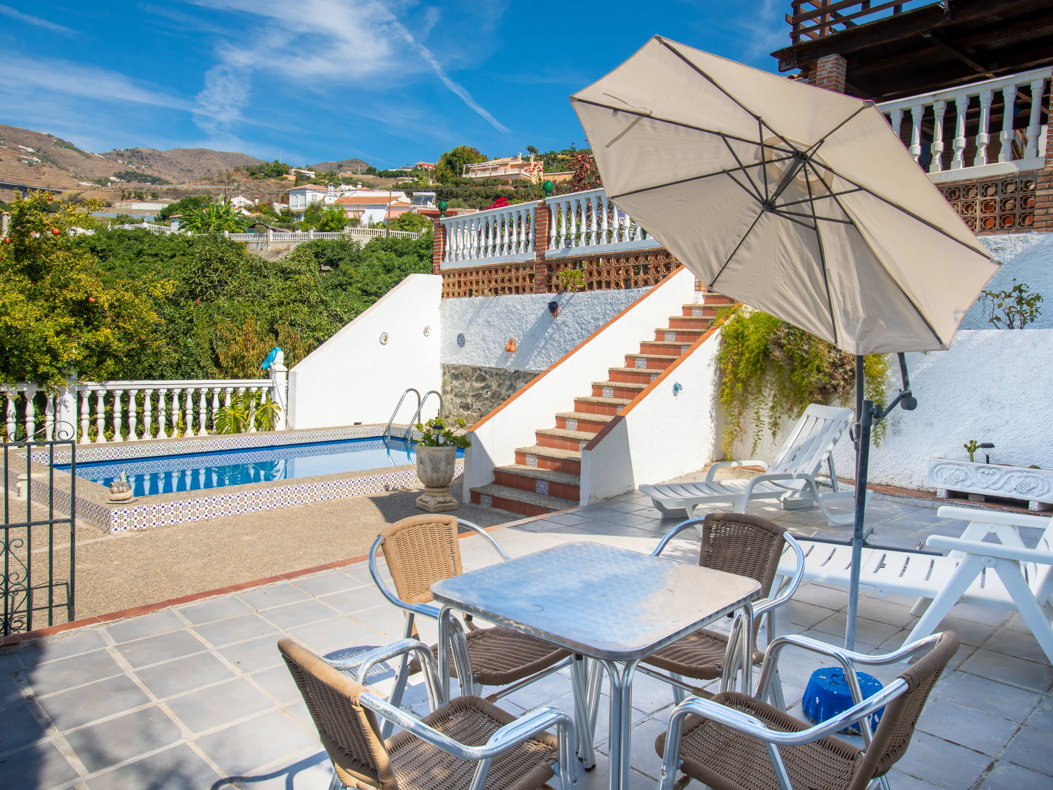 Foto 5 - Casa de 2 quartos em Almuñécar com piscina privada e vistas do mar