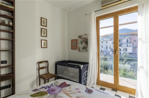 Foto 15 - Apartment mit 1 Schlafzimmer in Toirano