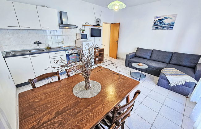 1 bedroom Apartment in Blato with terrace - Photo 12