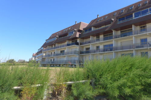 Photo 16 - Appartement en Varaville avec piscine et vues à la mer