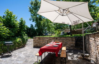 Photo 3 - Maison de 1 chambre à Roccabruna avec jardin et terrasse