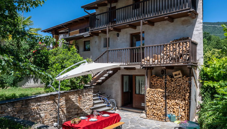 Photo 1 - Maison de 1 chambre à Roccabruna avec jardin et terrasse