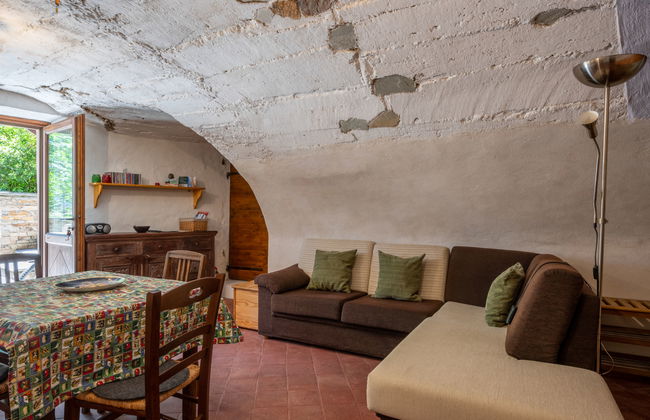 Casa de 2 quartos em Roccabruna com jardim e terraço - Foto 9
