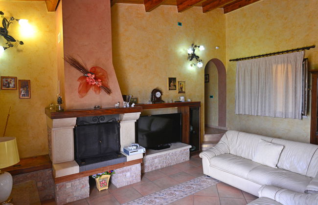 Haus mit 5 Schlafzimmern in Solarino mit privater pool und garten - Foto 8