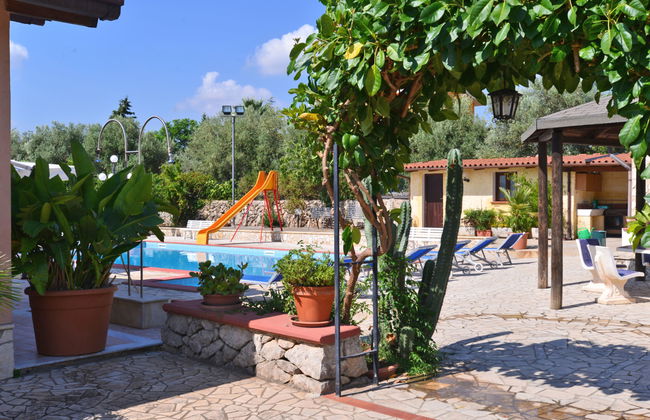 Haus mit 5 Schlafzimmern in Solarino mit privater pool und garten - Foto 27