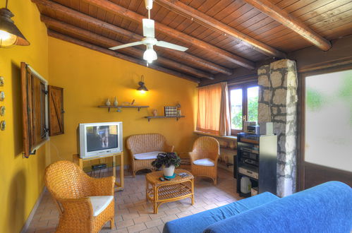 Photo 11 - 3 bedroom House in Solarino with private pool and garden