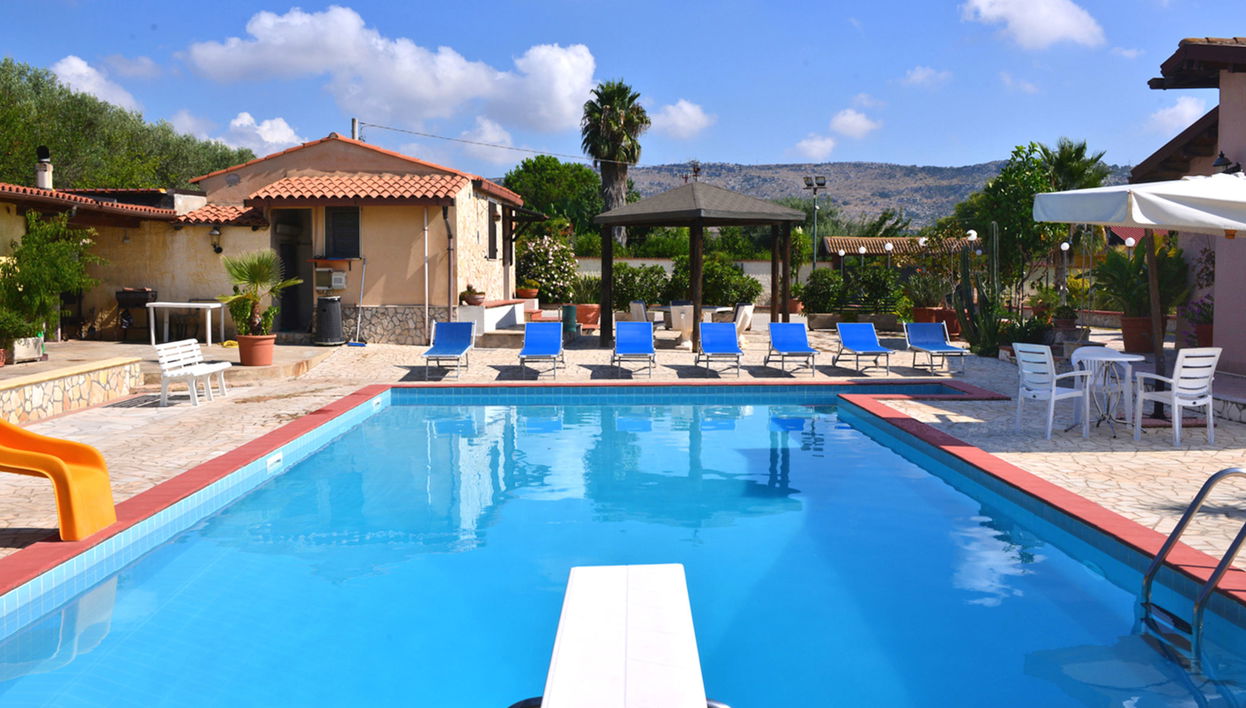 Haus mit 5 Schlafzimmern in Solarino mit privater pool und garten - Foto 1