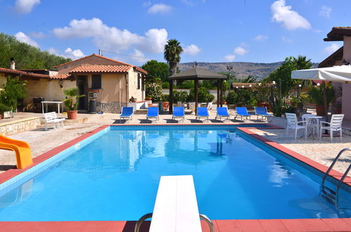 Photo 1 - Maison de 3 chambres à Solarino avec piscine privée et jardin