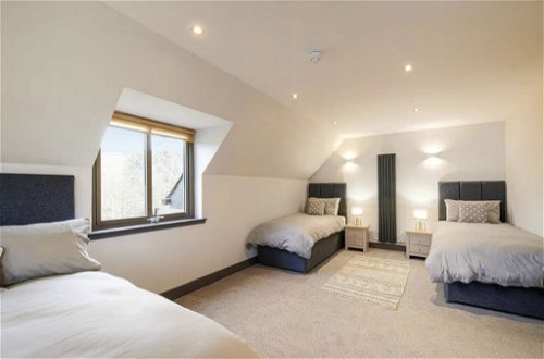 Foto 12 - Casa con 4 camere da letto a Inverness con giardino e vista sulle montagne