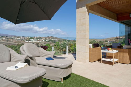 Photo 3 - House in San Bartolomé de Tirajana with private pool and garden