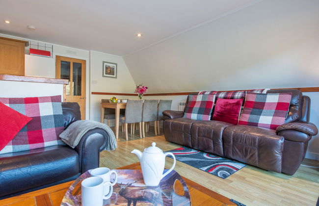 Casa de 4 quartos em Invergarry com jardim e terraço - Foto 6