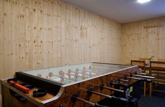 Apartamento de 2 quartos em Desná com piscina e jardim - Foto 26