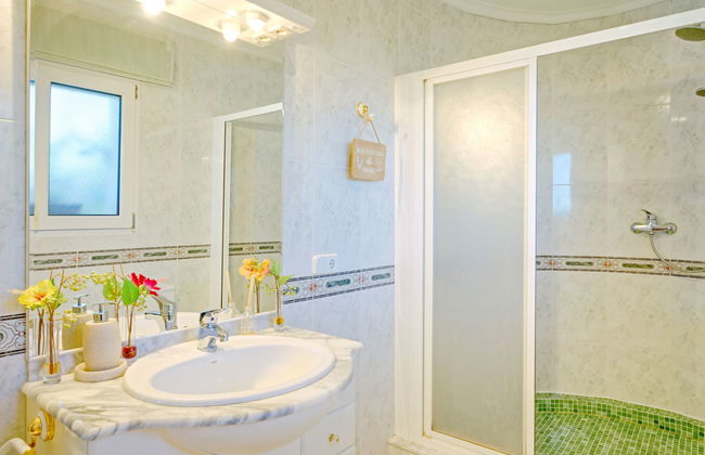 Maison de 4 chambres à Dénia avec piscine privée et jardin - Photo 23
