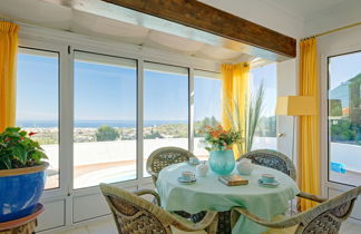 Foto 3 - Casa de 3 habitaciones en Dénia con piscina privada y vistas al mar