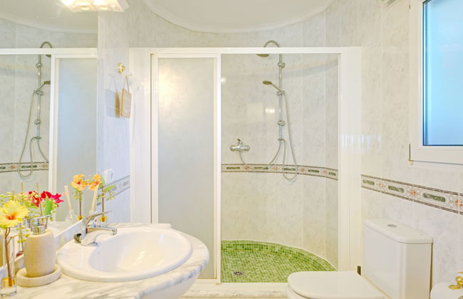 Maison de 4 chambres à Dénia avec piscine privée et jardin - Photo 22