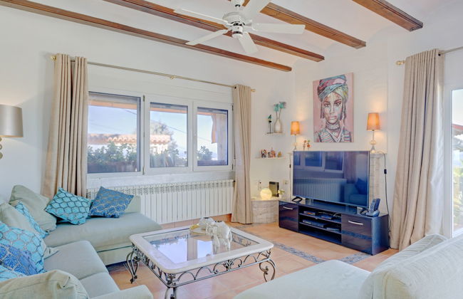 Maison de 4 chambres à Dénia avec piscine privée et jardin - Photo 9