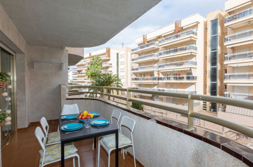 Photo 2 - 1 bedroom Apartment in Salou with swimming pool and sea view