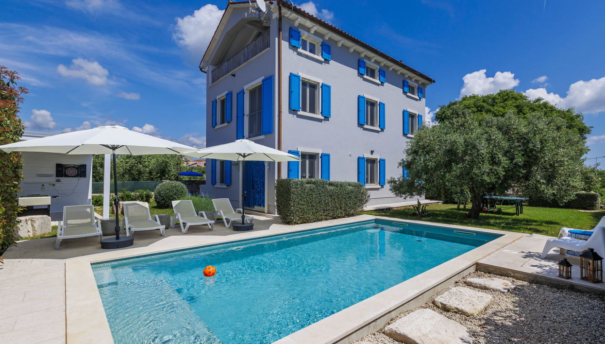 Casa con 4 camere da letto a Vodnjan con piscina privata e giardino - Foto 1