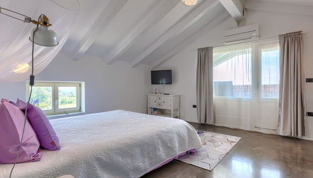 Casa con 4 camere da letto a Vodnjan con piscina privata e giardino - Foto 5