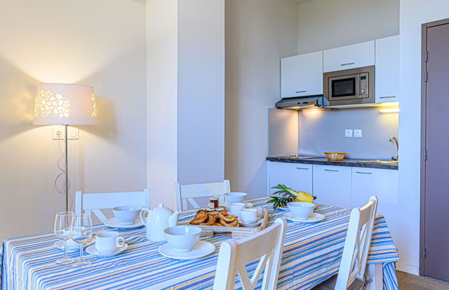 Apartamento de 2 quartos em Baden com piscina e jardim - Foto 12