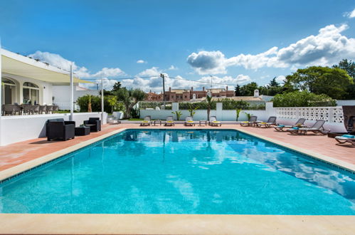 Foto 7 - Casa de 4 habitaciones en Albufeira con piscina privada y jardín