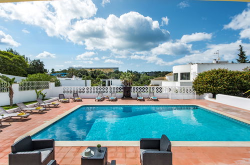 Foto 50 - Casa de 4 habitaciones en Albufeira con piscina privada y jardín