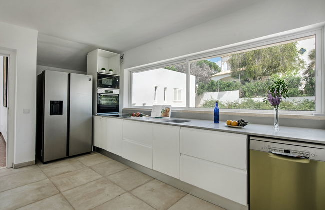 Casa de 4 quartos em Albufeira com piscina privada e jardim - Foto 6