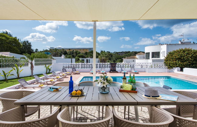 Casa de 4 quartos em Albufeira com piscina privada e jardim - Foto 37