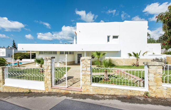 Casa de 4 quartos em Albufeira com piscina privada e jardim - Foto 51