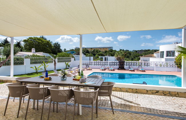 Casa de 4 quartos em Albufeira com piscina privada e jardim - Foto 35