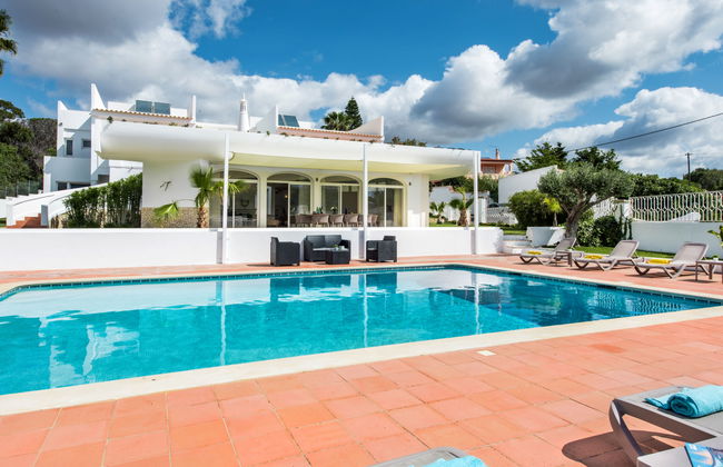 Casa de 4 quartos em Albufeira com piscina privada e jardim - Foto 41