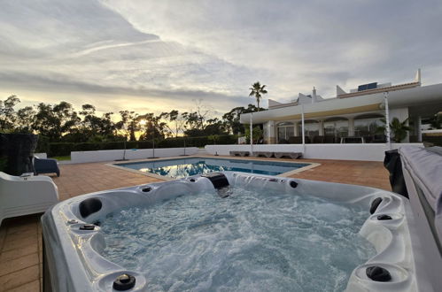 Foto 37 - Casa con 4 camere da letto a Albufeira con piscina privata e vista mare