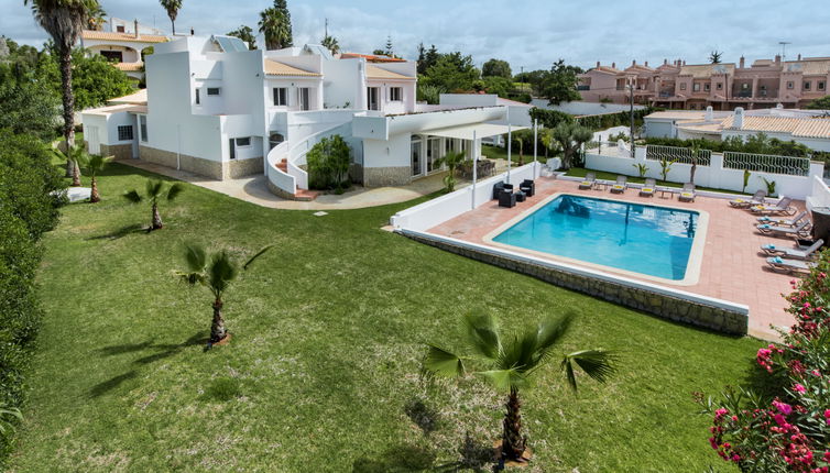 Photo 1 - 4 bedroom House in Albufeira with private pool and garden