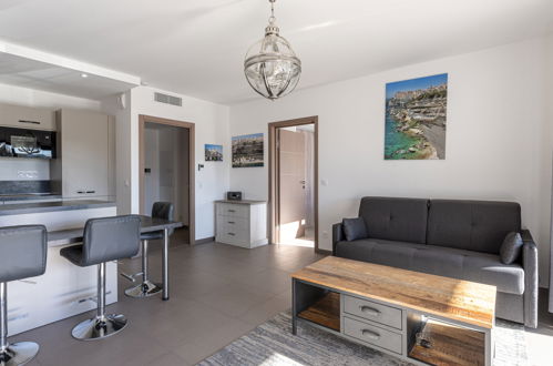 Foto 19 - Apartamento de 1 habitación en Porto-Vecchio con piscina y vistas al mar