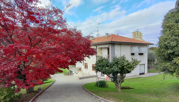 Appartamento con 2 camere da letto a Leggiuno con giardino e terrazza - Foto 3