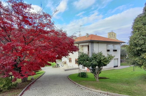 Foto 3 - Appartamento con 2 camere da letto a Leggiuno con giardino e terrazza