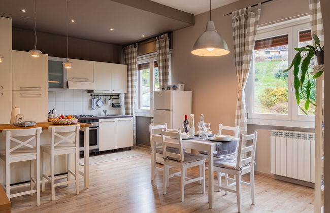 Apartamento de 2 quartos em Leggiuno com jardim e terraço - Foto 15