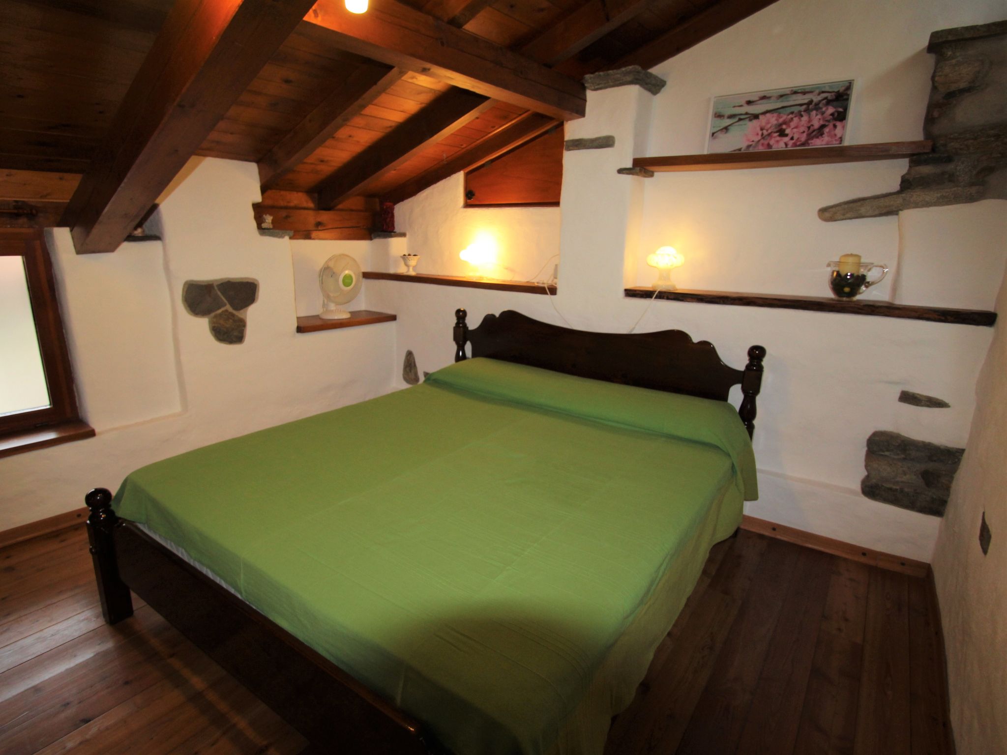 Foto 11 - Casa con 2 camere da letto a Castelveccana con vista sulle montagne