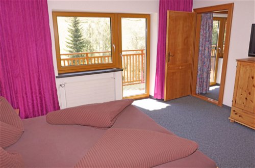 Foto 11 - Appartamento con 3 camere da letto a Kappl con giardino e vista sulle montagne