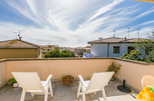 Photo 4 - Appartement de 1 chambre à Rosignano Marittimo avec jardin et vues à la mer