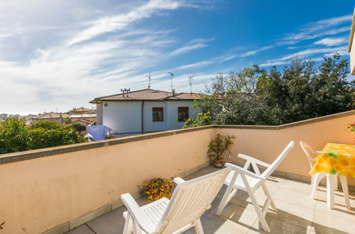Foto 19 - Apartamento de 1 habitación en Rosignano Marittimo con jardín y vistas al mar