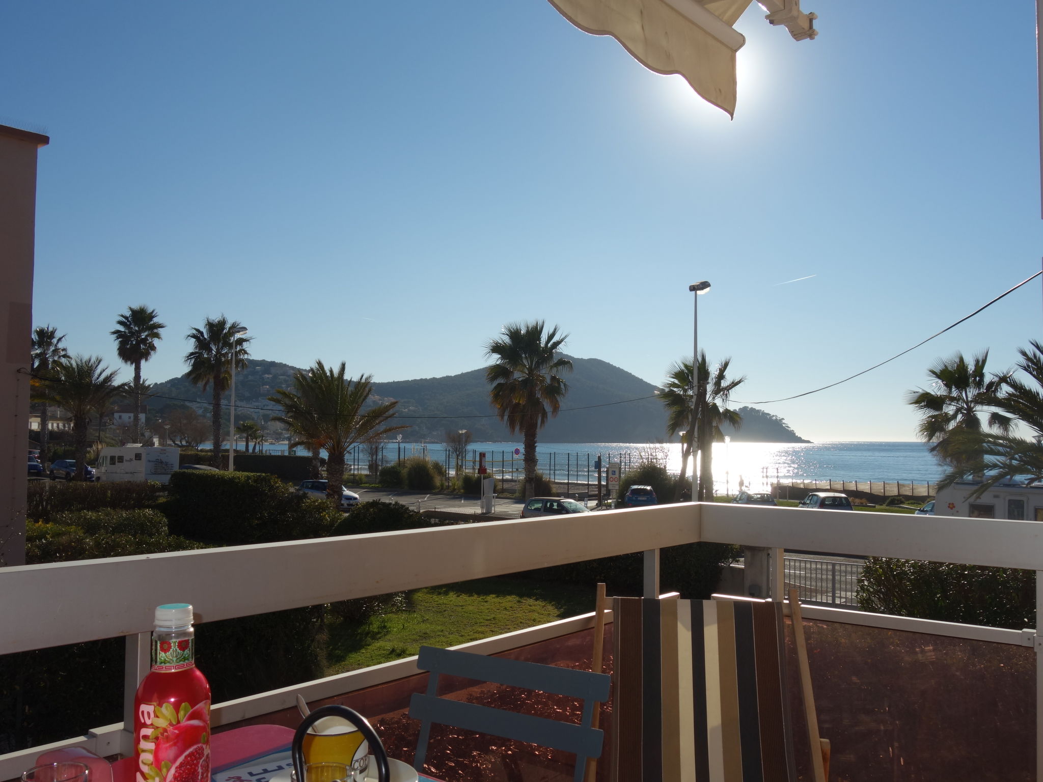 Foto 1 - Apartment in Saint-Cyr-sur-Mer mit terrasse und blick aufs meer