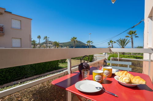 Photo 15 - Appartement en Saint-Cyr-sur-Mer avec terrasse