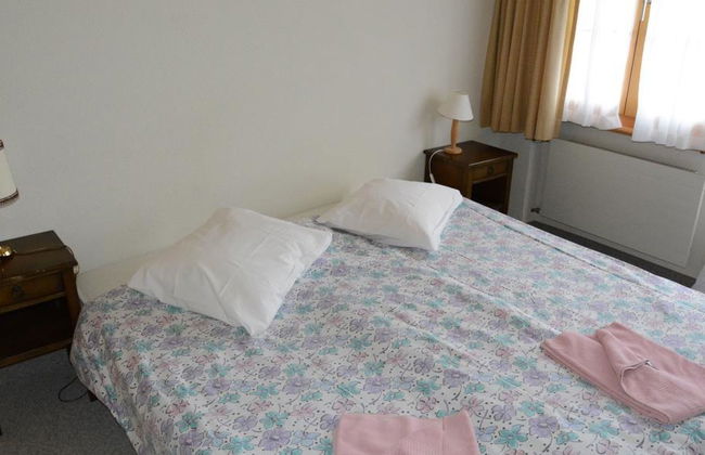2 bedroom Apartment in Saanen - Photo 10
