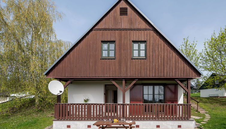 Foto 1 - Casa de 3 habitaciones en Černý Důl con piscina y jardín