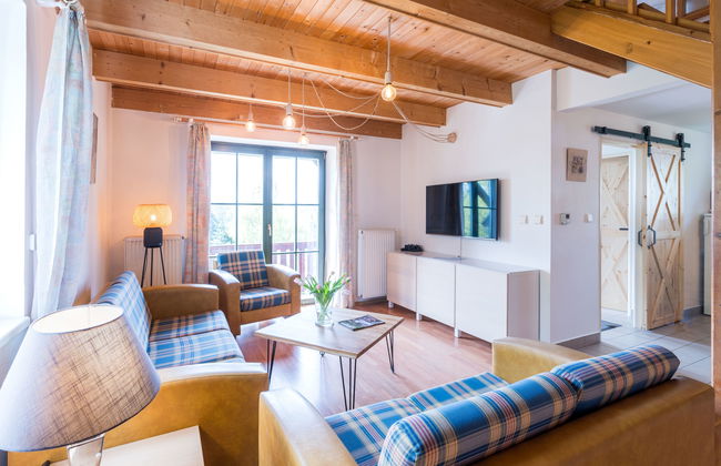 Casa de 3 quartos em Černý Důl com piscina e jardim - Foto 8