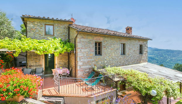 Apartamento de 2 quartos em Pescia com piscina e jardim - Foto 4