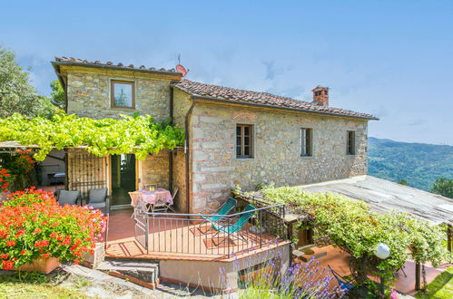 Foto 4 - Apartamento de 2 quartos em Pescia com piscina e jardim