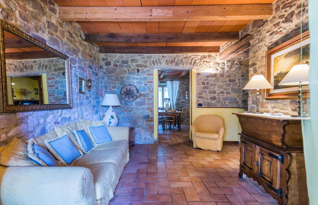 Apartamento de 2 quartos em Pescia com piscina e jardim - Foto 12